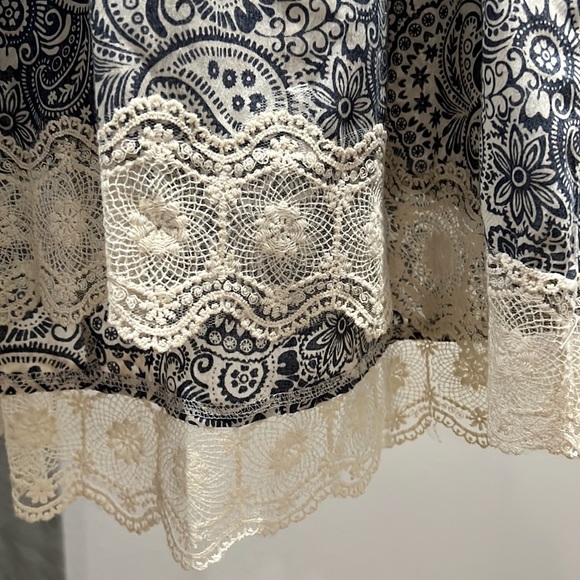 Doe & Rae - Picture 4 of 5